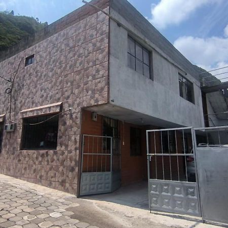 Casa Vacacional En Banos De Agua Santa Vila Exterior foto