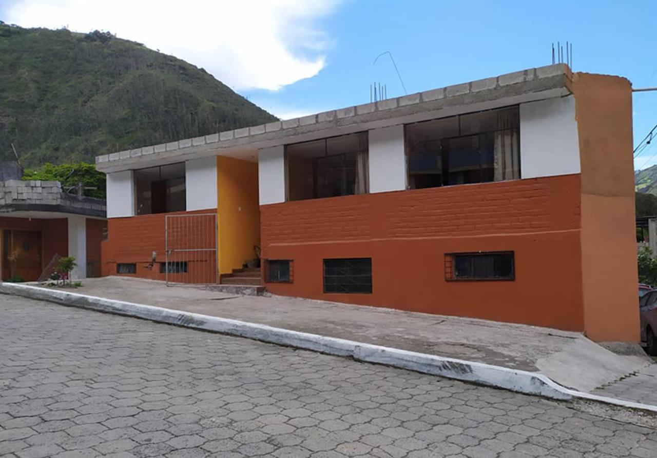 Casa Vacacional En Banos De Agua Santa Vila Exterior foto